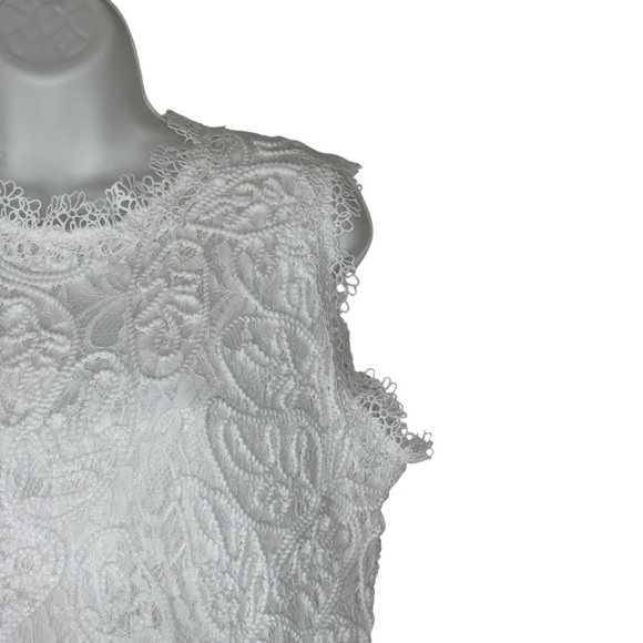 Chicwish White Lace Elegant Feminine Sleeveless Crop Top XXL - Picture 6 of 14